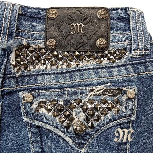 Miss Me Studded Cargo Jeans Shorts 27 Women's Bermuda Embellished Denim - Picture 2 of 7